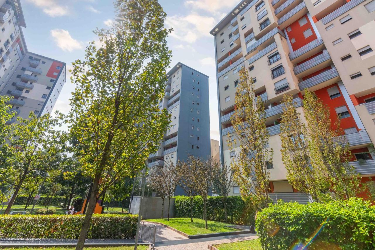 Apartmán Sarca 11Th Floor Milán Exteriér fotografie